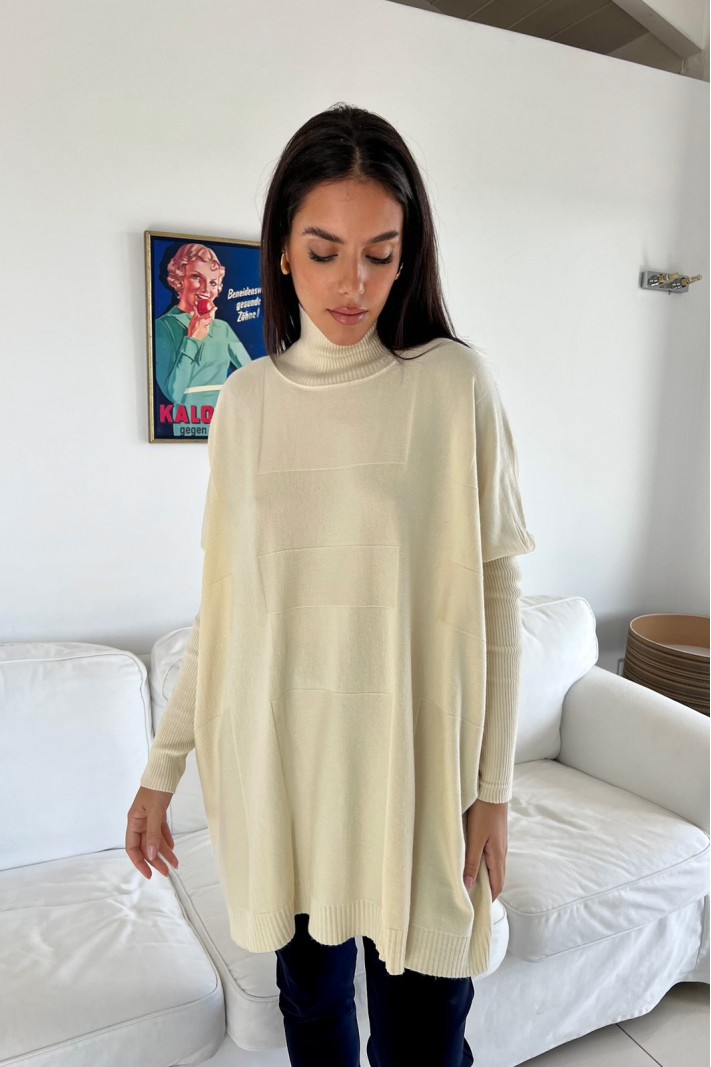 Oversized μπλούζα/φόρεμα πλεκτό με όρθιο γιακά μπεζ